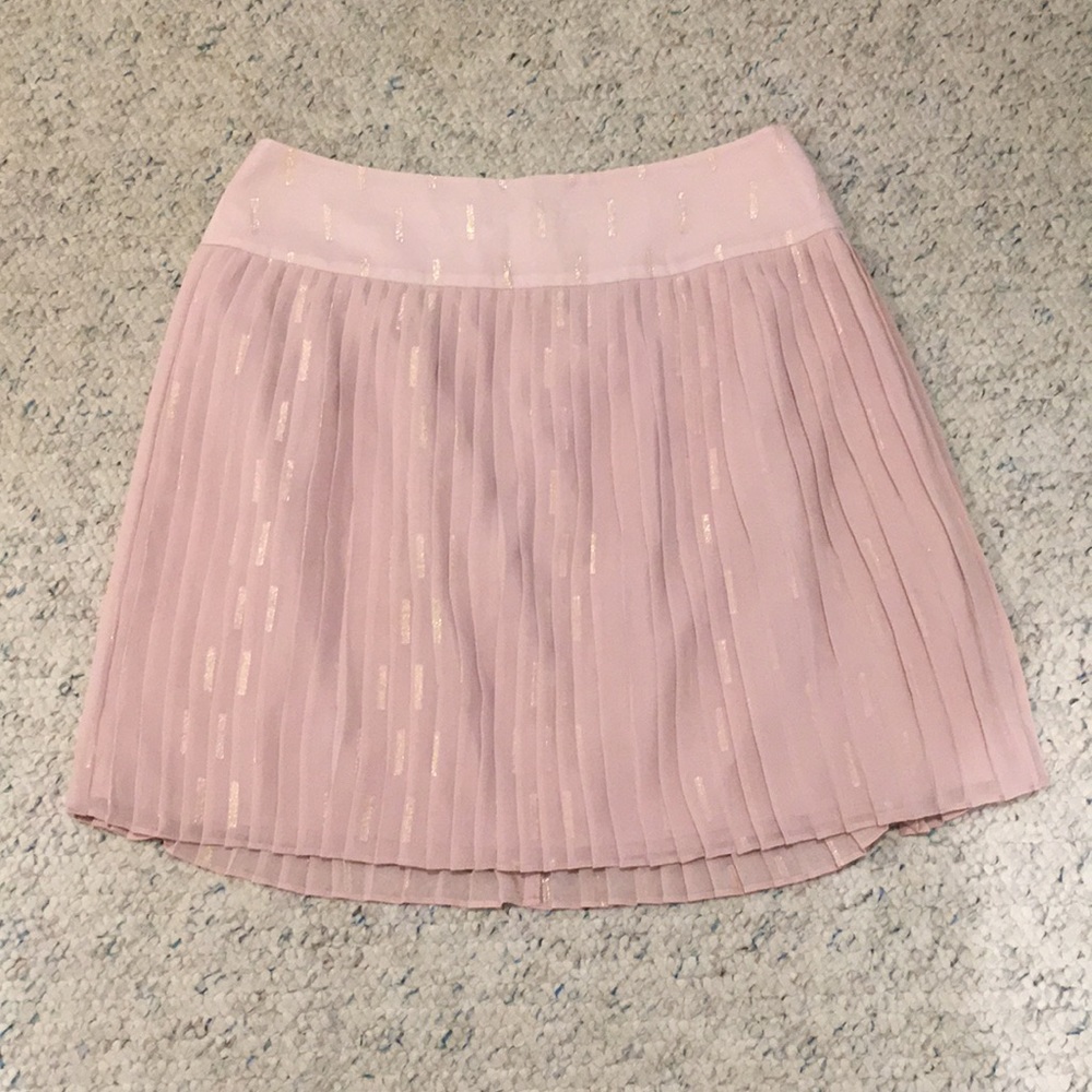 Pink and gold pleated skirt